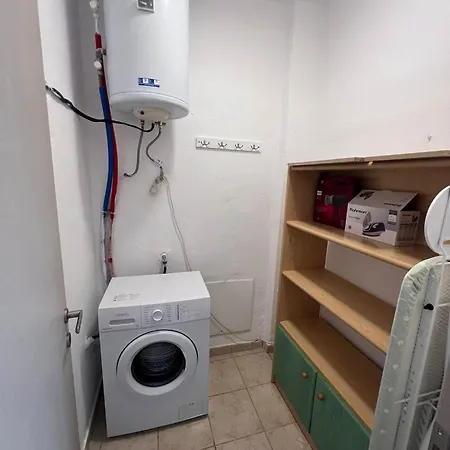 La Family Apartment Flogita