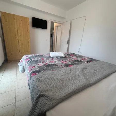 La Family Apartment *