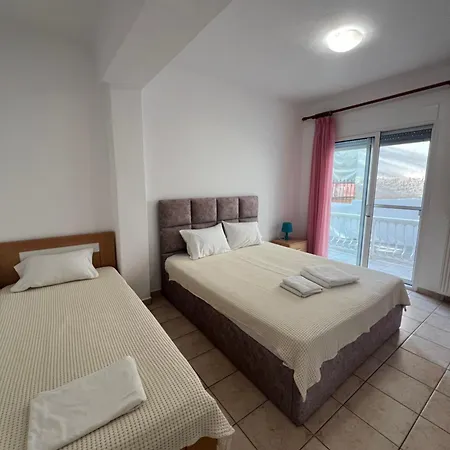 La Family Apartment Flogita